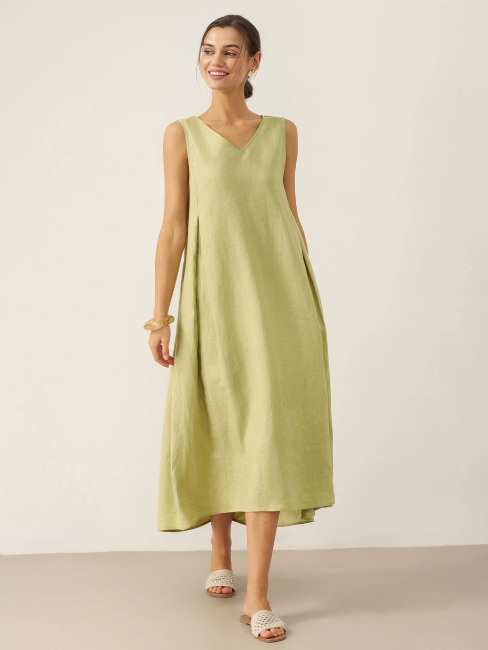 LINTICO Sleeveless V-Neck Linen Midi Dress in Light Green